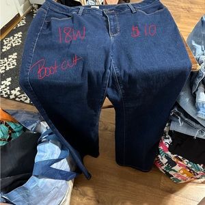 18 W jeans